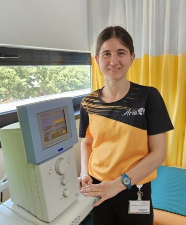 https://ariaclinic.ro/wp-content/uploads/2025/01/monica-bondici.jpg